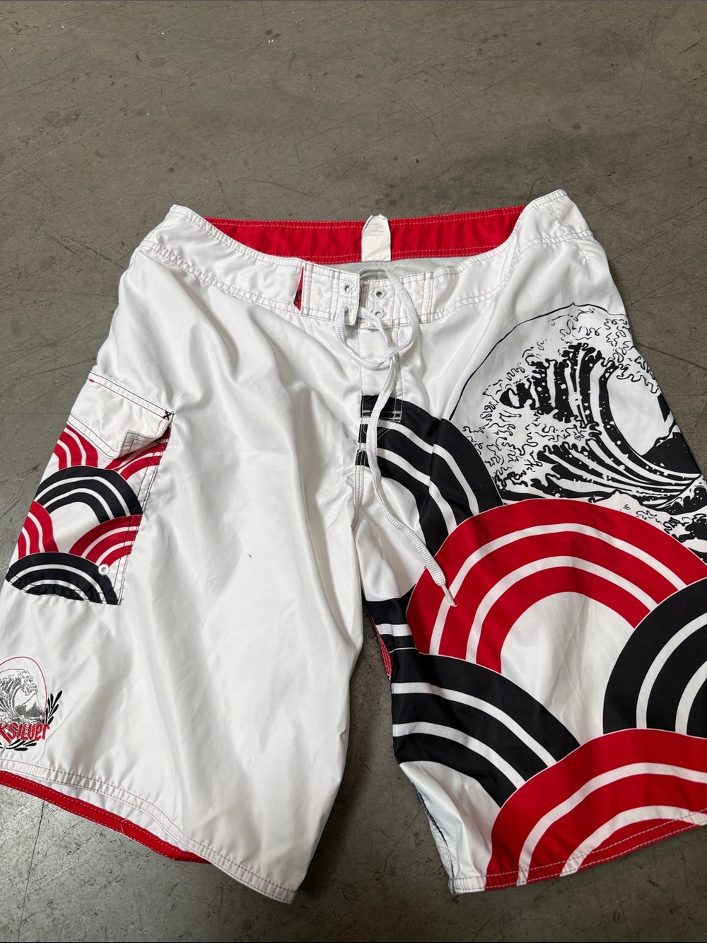 Quiksilver White Red & Black Wave Print Swim Trunks